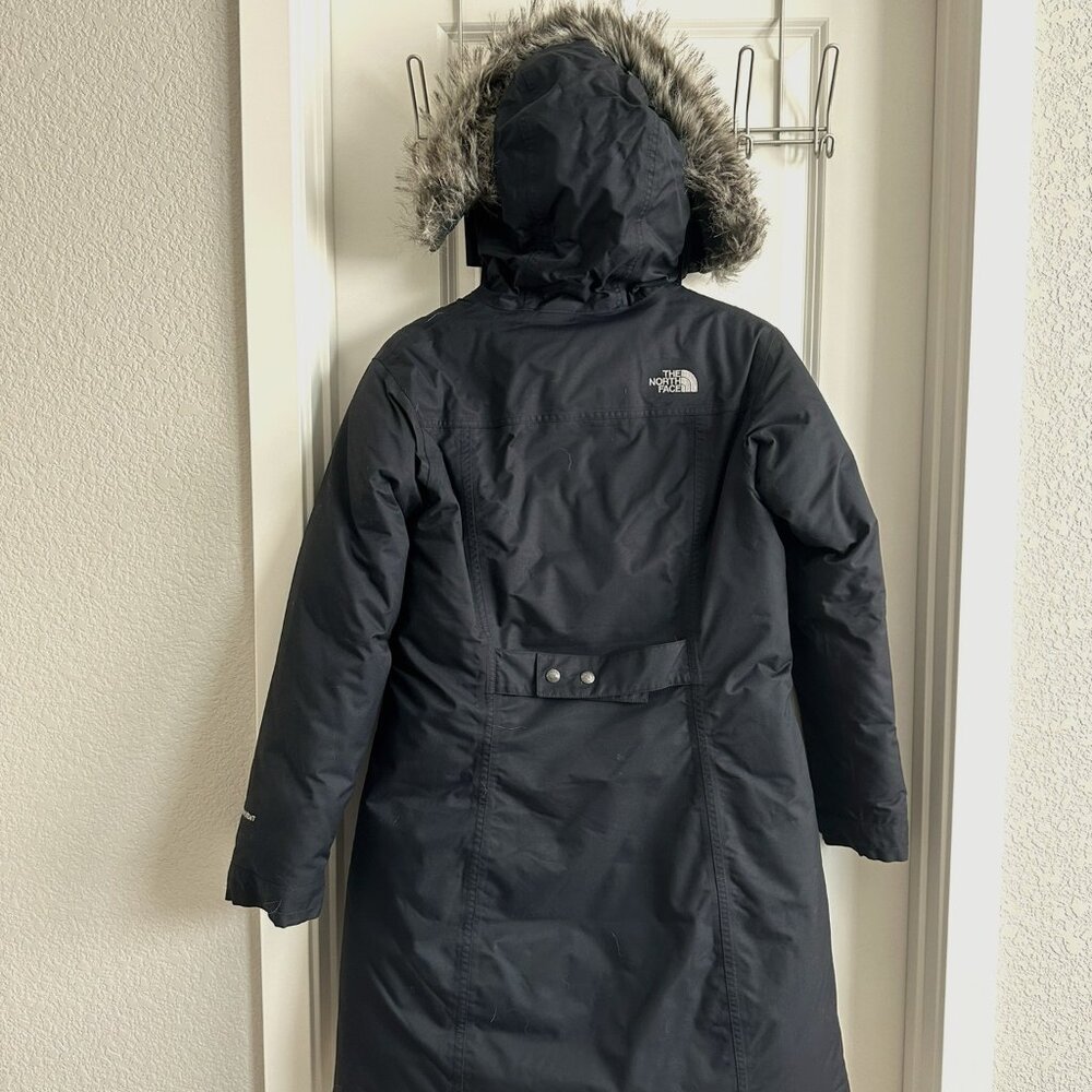 North Face Women's Arctic Parka - Size M